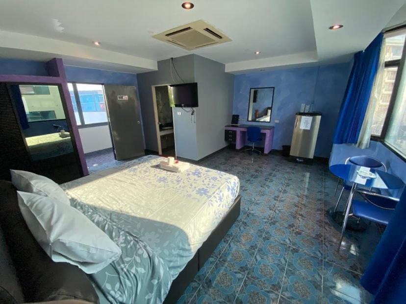 Koenig Hotel Pattaya Near Walking Street 외부 사진