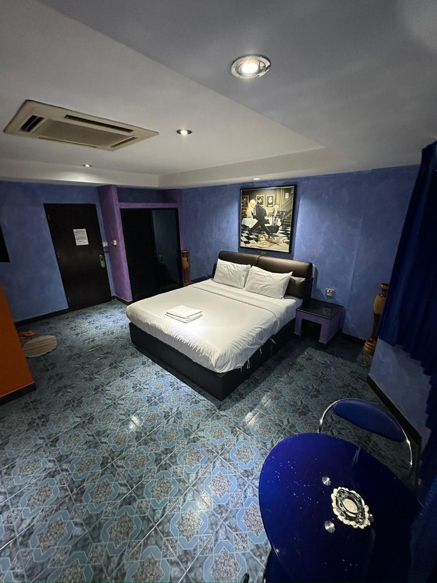 Koenig Hotel Pattaya Near Walking Street 외부 사진