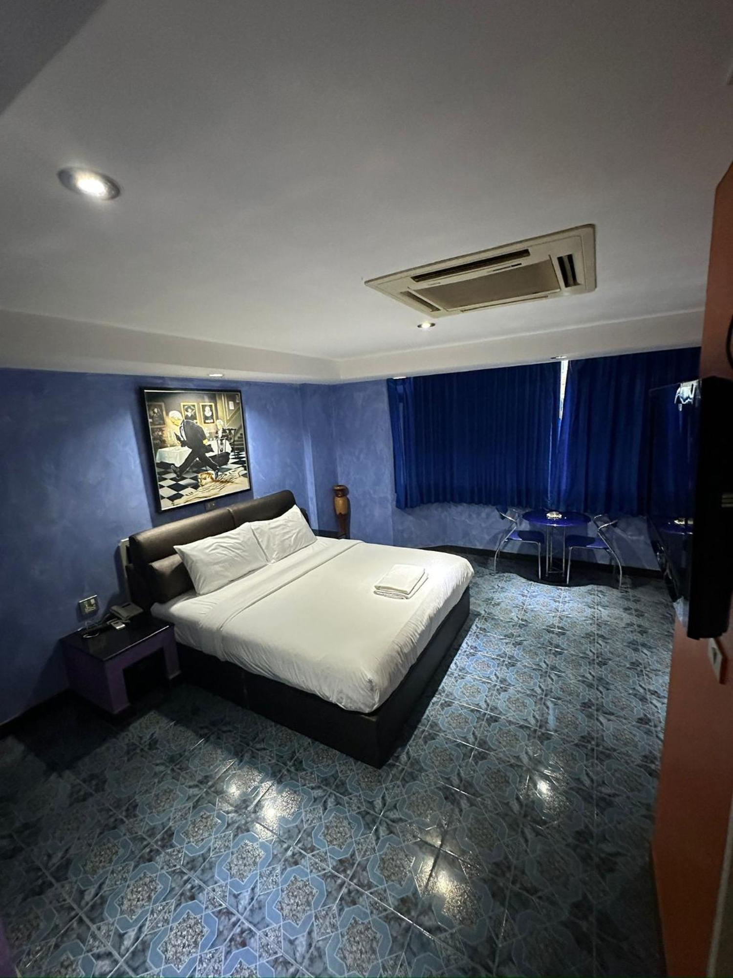 Koenig Hotel Pattaya Near Walking Street 외부 사진